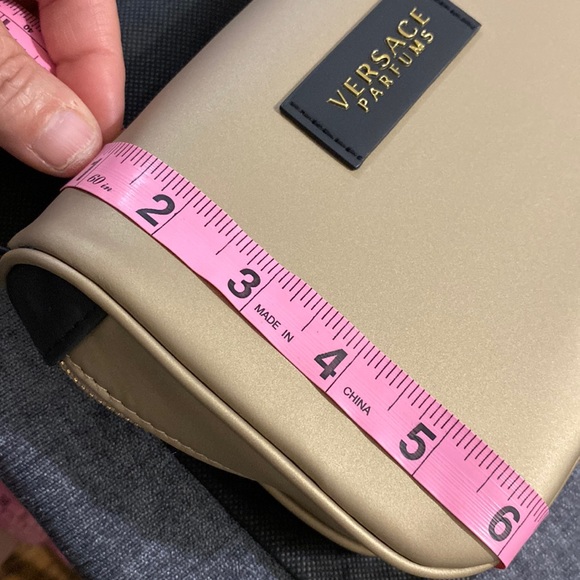 VERSACE PARFUMS POUCH - Picture 15 of 16